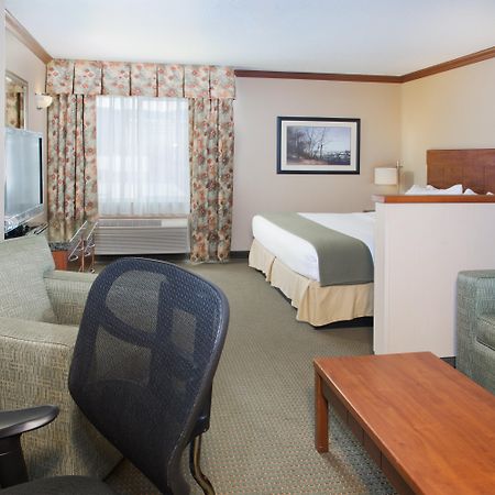 Holiday Inn Express Hotel & Suites Portland-Northwest Downtown By Ihg Exterior photo