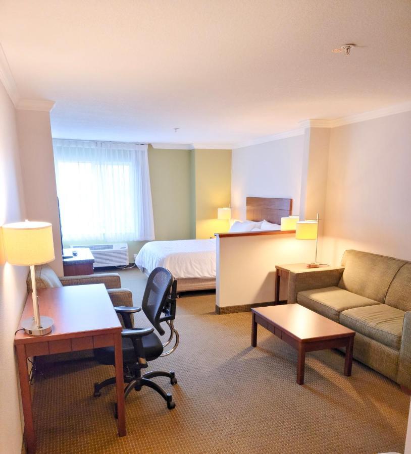 Holiday Inn Express Hotel & Suites Portland-Northwest Downtown By Ihg Exterior photo