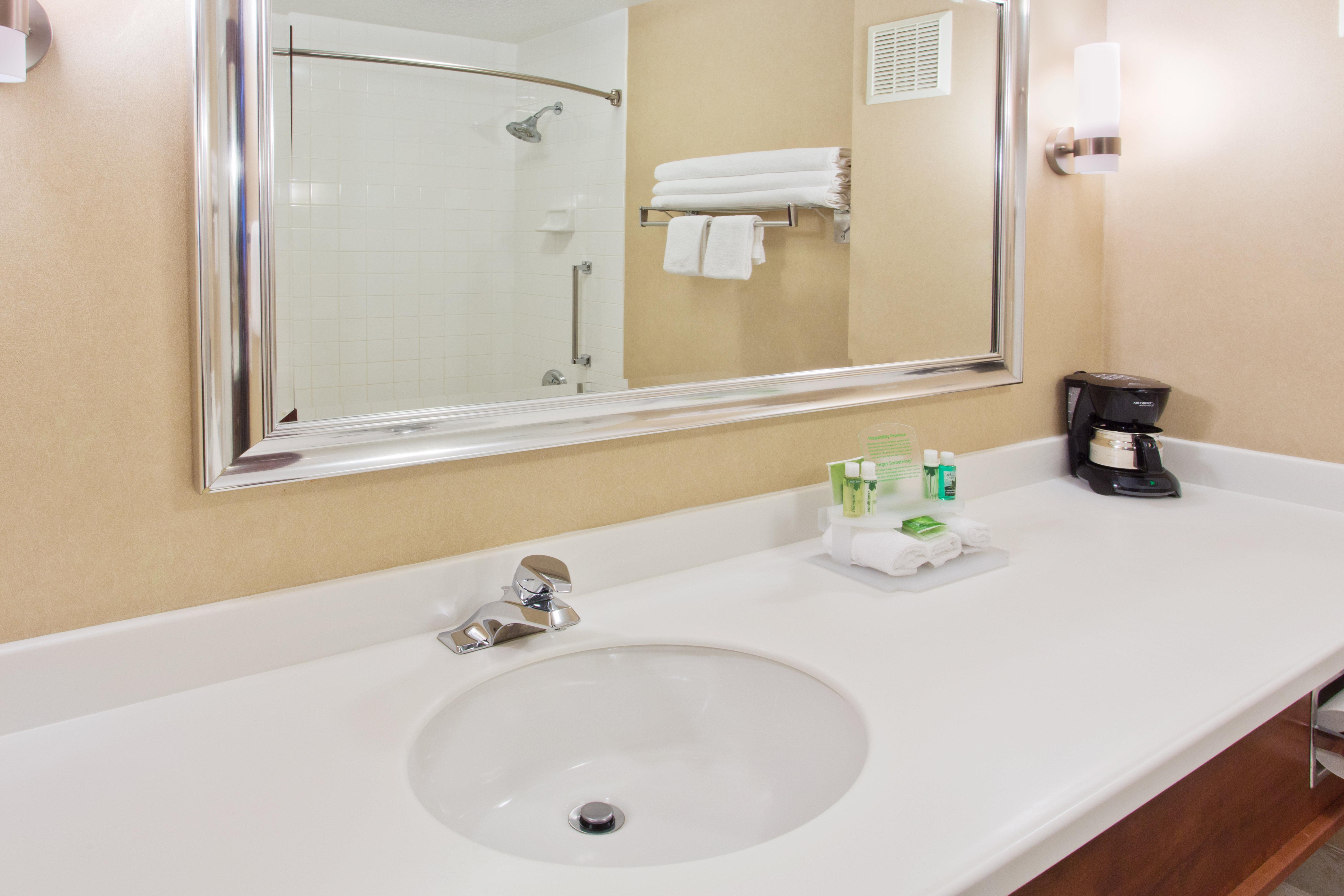 Holiday Inn Express Hotel & Suites Portland-Northwest Downtown By Ihg Exterior photo