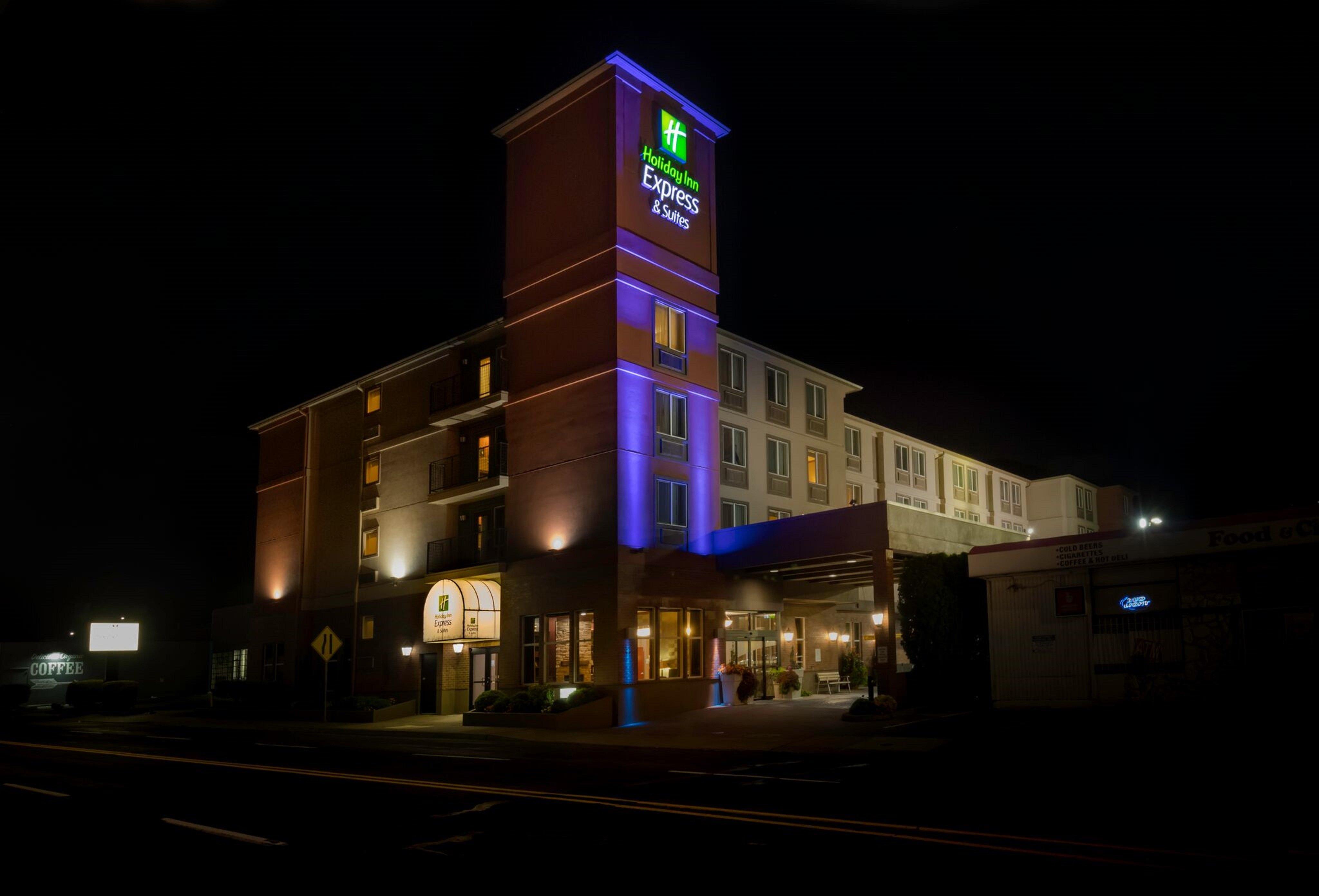 Holiday Inn Express Hotel & Suites Portland-Northwest Downtown By Ihg Exterior photo