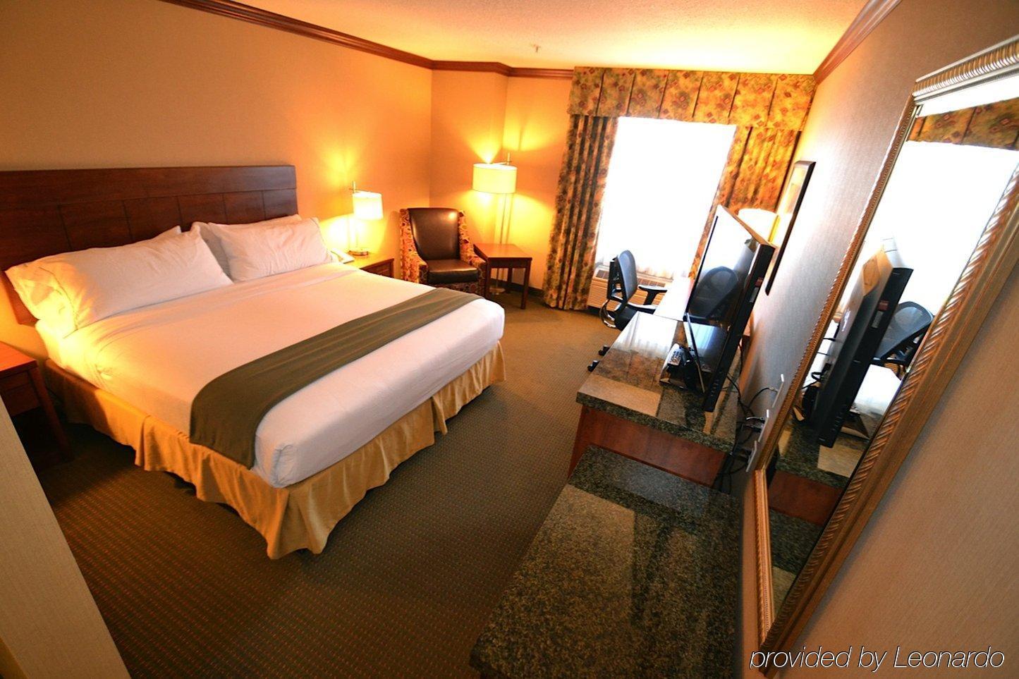 Holiday Inn Express Hotel & Suites Portland-Northwest Downtown By Ihg Exterior photo