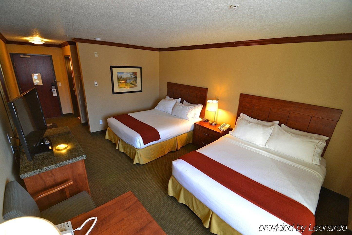Holiday Inn Express Hotel & Suites Portland-Northwest Downtown By Ihg Exterior photo
