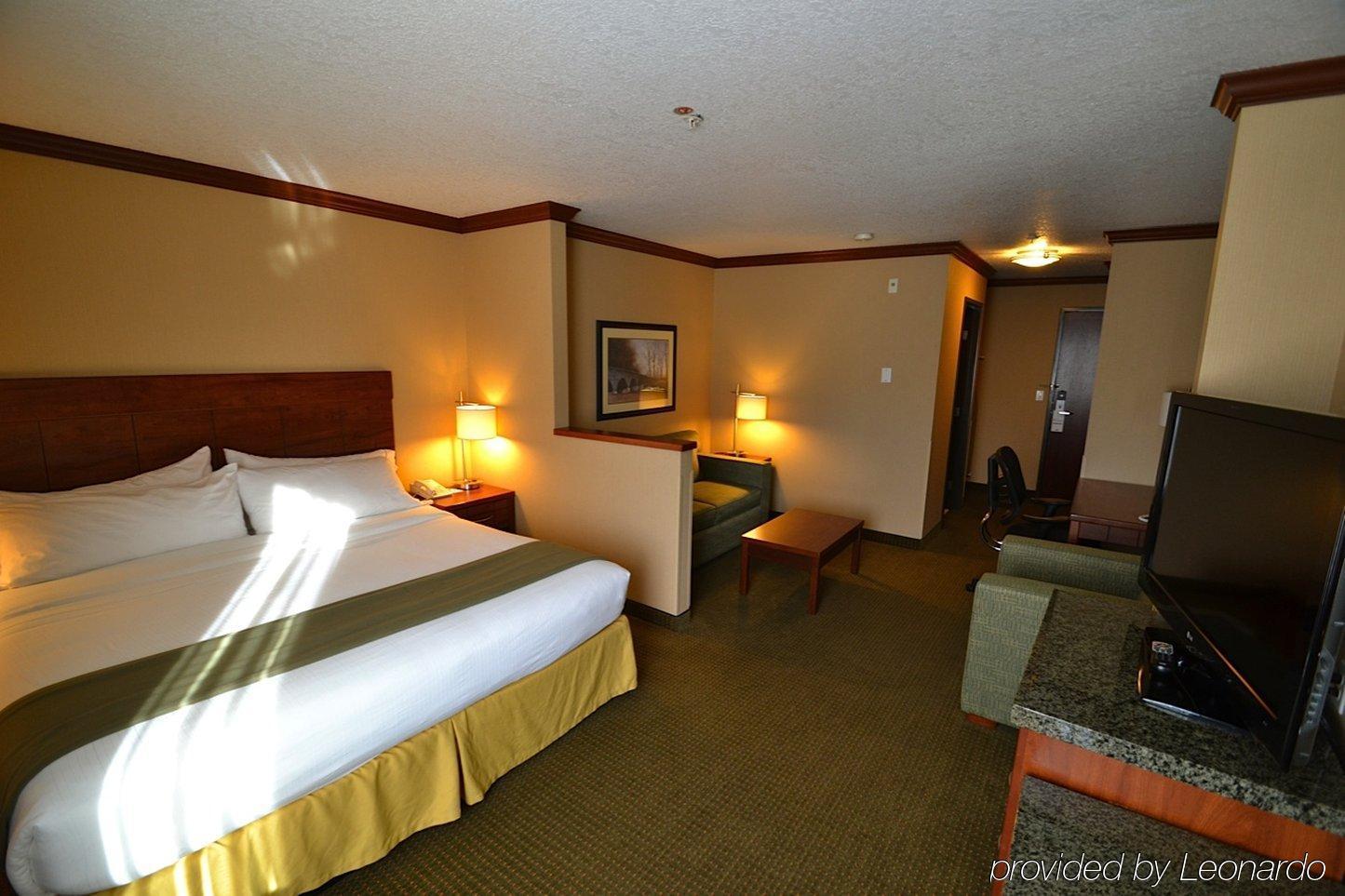 Holiday Inn Express Hotel & Suites Portland-Northwest Downtown By Ihg Exterior photo
