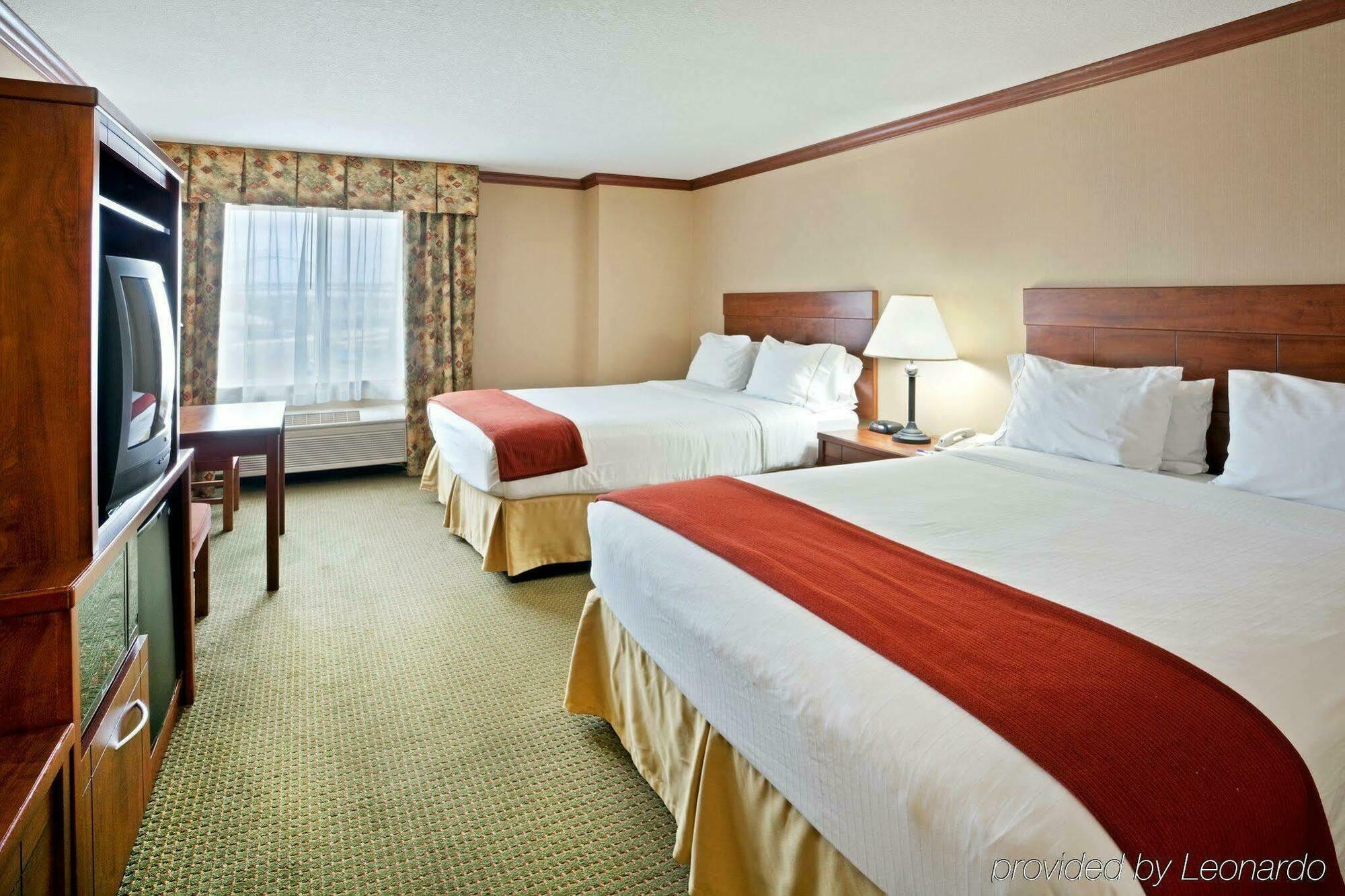 Holiday Inn Express Hotel & Suites Portland-Northwest Downtown By Ihg Exterior photo